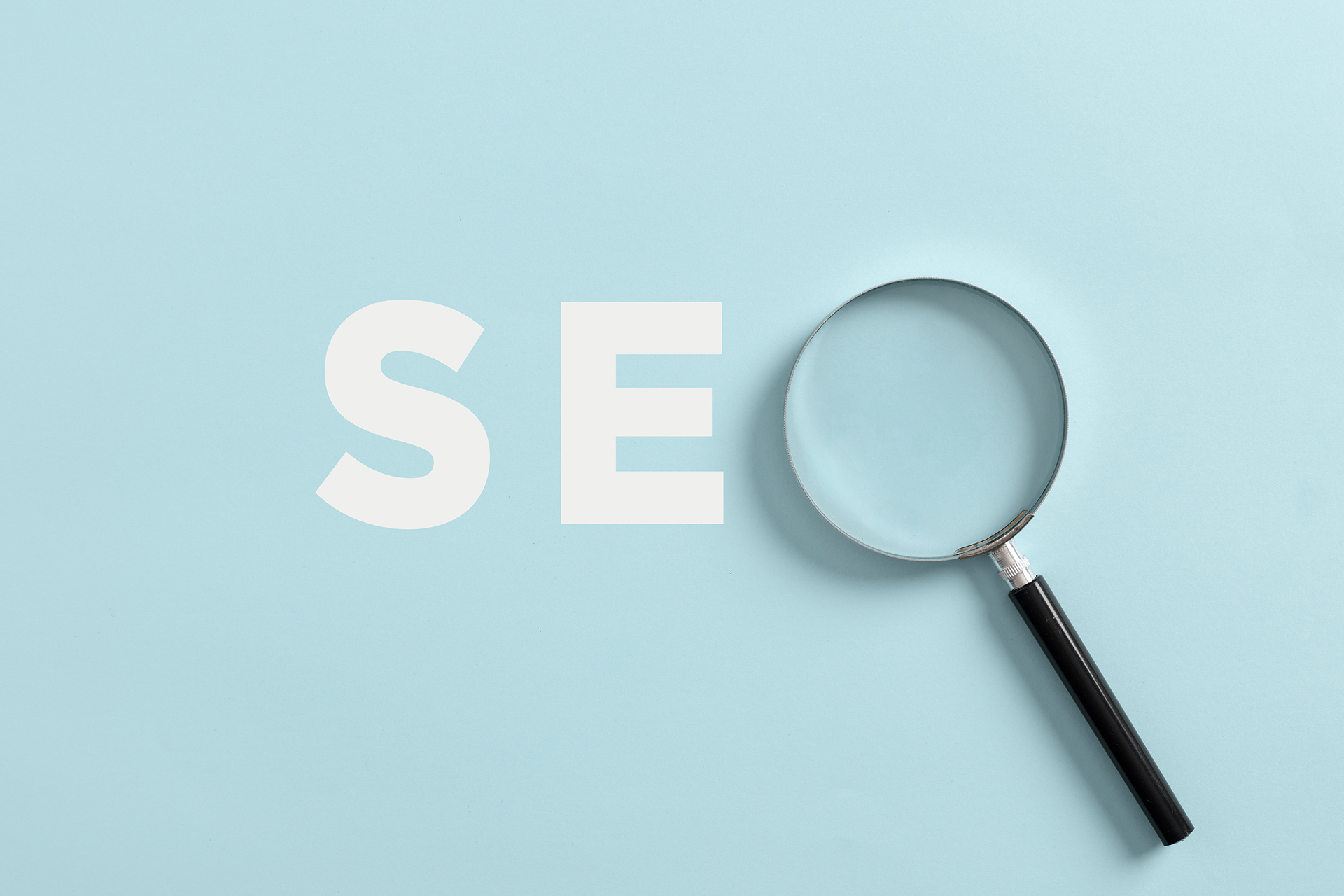 SEO and the o is a magnifying glass