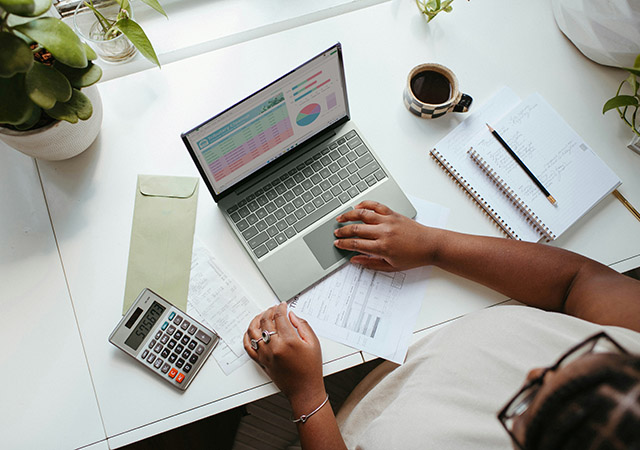 The Owner’s Dilemma: Working On Your Business, Not In It